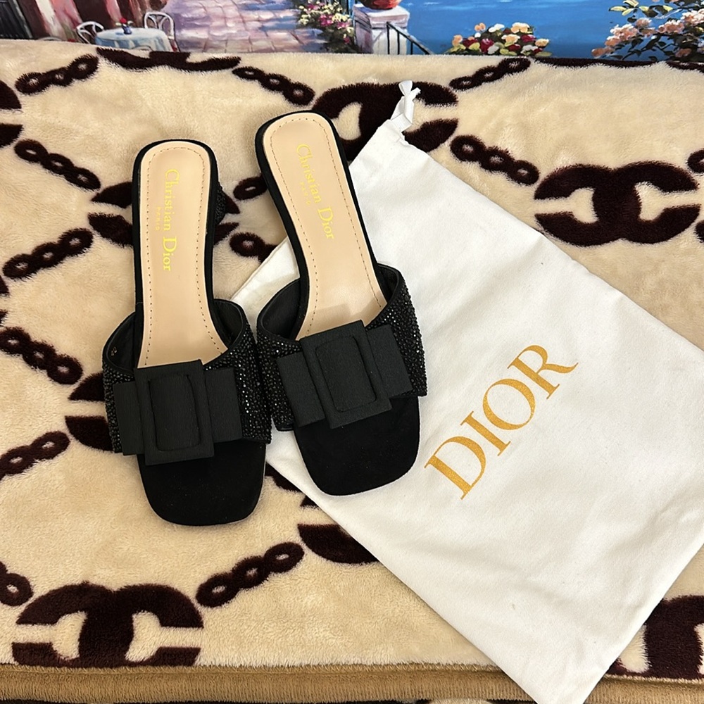 🌺🌺 NEW DIOR PARIS SANDALS SIZE 40